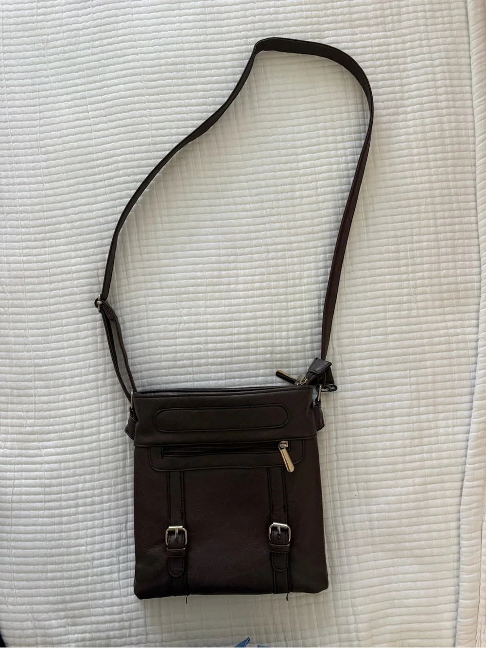 Brown Men's Crossbody Shoulder Bag - Classic Everyday Travel Bag
